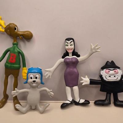 LOT 142A: Collection of Vintage Plastic & Bendable Toys