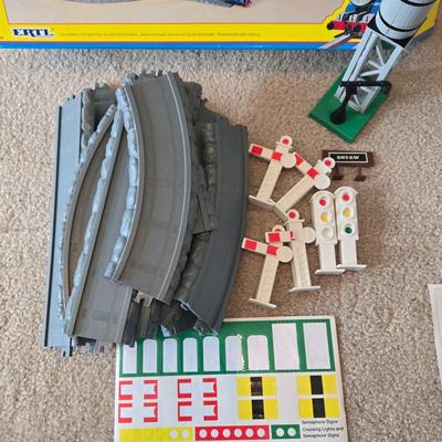 LOT 148B: Variety of Thomas the Tank Engine Tracks ,Trains, & Accessories
