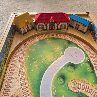 LOT 148B: Variety of Thomas the Tank Engine Tracks ,Trains, & Accessories