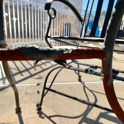 LOT 163 O: Wrought Iron Patio Set; Table & 4 Rocker Chairs