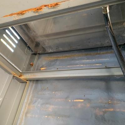 LOT 166 O: Home Depot Charmglow Gourmet Series Gas Grill #810-7600-S