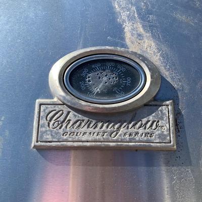 LOT 166 O: Home Depot Charmglow Gourmet Series Gas Grill #810-7600-S