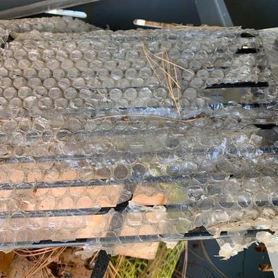 LOT 166 O: Home Depot Charmglow Gourmet Series Gas Grill #810-7600-S