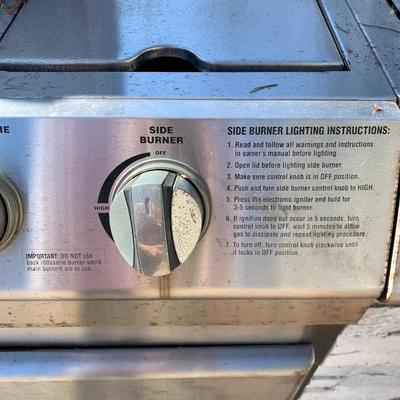 LOT 166 O: Home Depot Charmglow Gourmet Series Gas Grill #810-7600-S