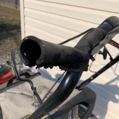 LOT 173 S: Honda Craftsman Lawnmower #917.374803