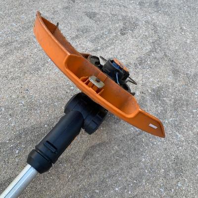 LOT 175 S: Ryobi Electric Pole Saw #RY43160A & Worx Weedwacker #WG160