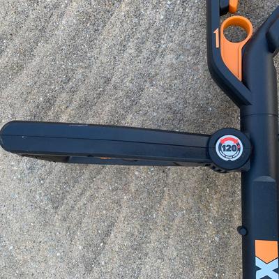 LOT 175 S: Ryobi Electric Pole Saw #RY43160A & Worx Weedwacker #WG160