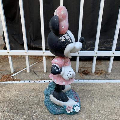 LOT 179 O: Disney's Mickey, Minnie, & Pluto Resin Lawn Decor Collection & Lighthouse