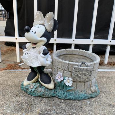 LOT 179 O: Disney's Mickey, Minnie, & Pluto Resin Lawn Decor Collection & Lighthouse