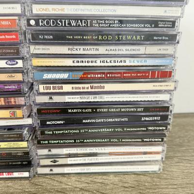 LOT 183B: CD Collection: Justin Timberlake, Luther Vandross, Lionel Richie, Kenny Rogers, Enrique Iglesias & More