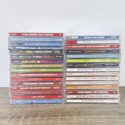 LOT 184B: Christmas CD Collection, Some NIP