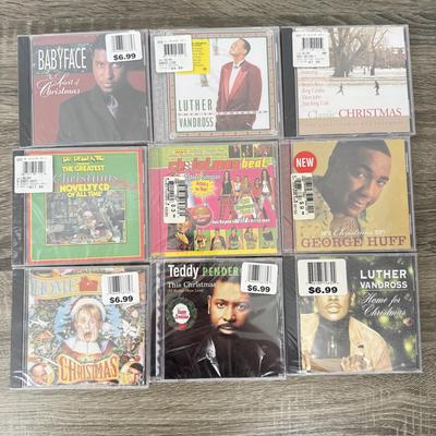 LOT 184B: Christmas CD Collection, Some NIP