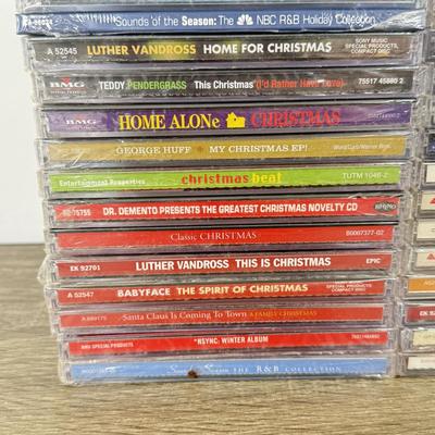 LOT 184B: Christmas CD Collection, Some NIP
