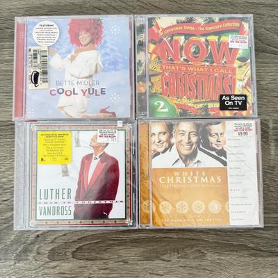 LOT 184B: Christmas CD Collection, Some NIP