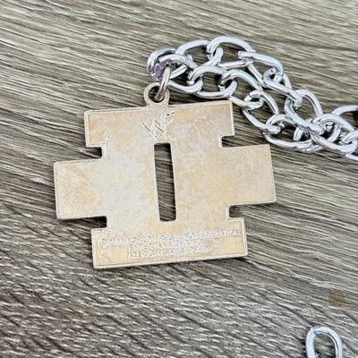 LOT 197A: 2000 WWF II Cool Bling Chain & Collection of Wrestling Video Games: Game Boy WWF War Zone, Game Boy Color WWF Attitude...