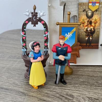 LOT 198B: Walt Disney World Magic Kingdom Cinderella's Castle Model Monorail Playset w/ Figures & Accessories