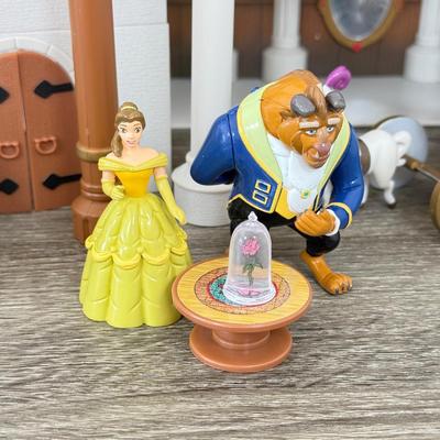 LOT 198B: Walt Disney World Magic Kingdom Cinderella's Castle Model Monorail Playset w/ Figures & Accessories