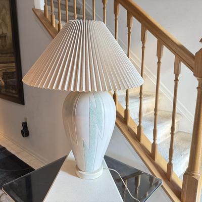 LOT 204B: 1980s Postmodern End Table & 33" Lamp