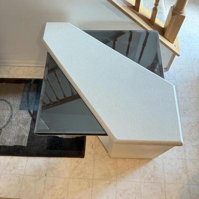 LOT 204B: 1980s Postmodern End Table & 33" Lamp