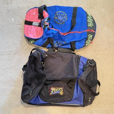 LOT 206B: Duffel Bags: Champion NBA Philadelphia 76ers & 1980s/90s Gotcha Bag
