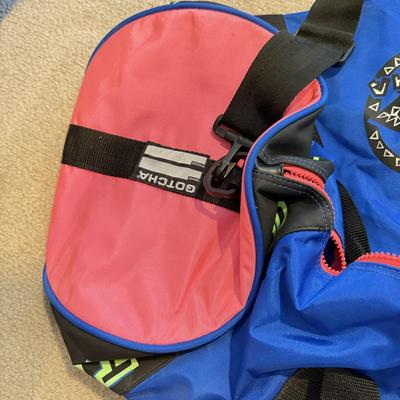 LOT 206B: Duffel Bags: Champion NBA Philadelphia 76ers & 1980s/90s Gotcha Bag