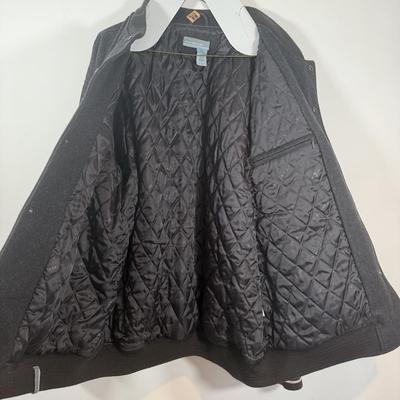 LOT 214A: 2XL Roca Wear Letter Jacket & Size Large NY Yankees Crew Neck Sweatshirt