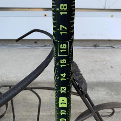 LOT 220 O: Wrought Iron Bicycle Plant Pot Holders & Hanging Plant Basket Lawn Decor