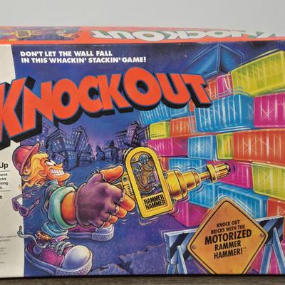 LOT 221A: Variety of Family Games; Uno 30 Year Anniversary Game is New In Sealed Box