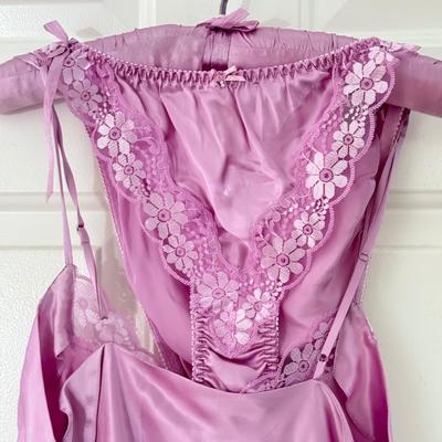 LOT 225B: NWT Silky Pajamas & Lingerie