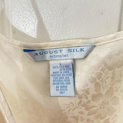 LOT 225B: NWT Silky Pajamas & Lingerie