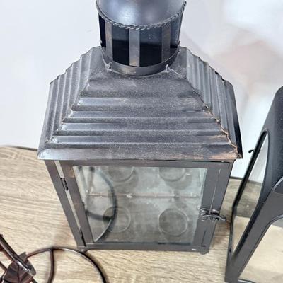 LOT 228L: Iron and Metal Home Decor: Lanterns & More