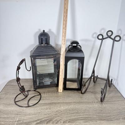 LOT 228L: Iron and Metal Home Decor: Lanterns & More