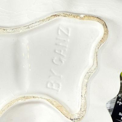 LOT 231L: Fun & Quirky Kitchen Collection: Collectible Cups/Glasses, Skull and Crossbones Ice Cube Trays, Oversized Catering Tools...