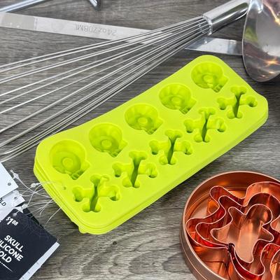 LOT 231L: Fun & Quirky Kitchen Collection: Collectible Cups/Glasses, Skull and Crossbones Ice Cube Trays, Oversized Catering Tools...