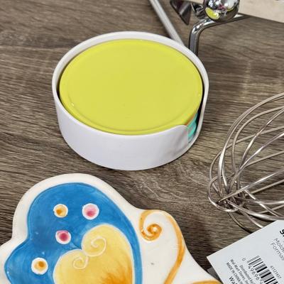 LOT 231L: Fun & Quirky Kitchen Collection: Collectible Cups/Glasses, Skull and Crossbones Ice Cube Trays, Oversized Catering Tools...