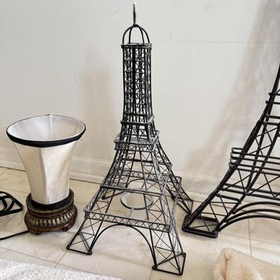 LOT 235L: Home Decor: Paris France Eiffel Towers, Lamps & Linens