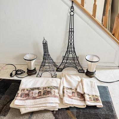 LOT 235L: Home Decor: Paris France Eiffel Towers, Lamps & Linens