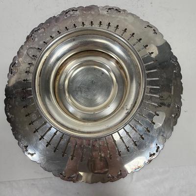 Sheffield Silverplate L.B.S. Co. Grape Vine Pattern Pierced Design Compote