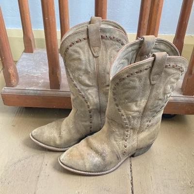 LOT 300: Rolling Wooden Boot Holder with Pair of Cowboy Boots