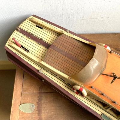 LOT 302: Vintage ITO Made in Japan Toy Boat