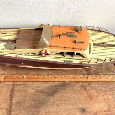 LOT 302: Vintage ITO Made in Japan Toy Boat