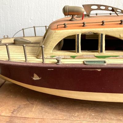 LOT 302: Vintage ITO Made in Japan Toy Boat