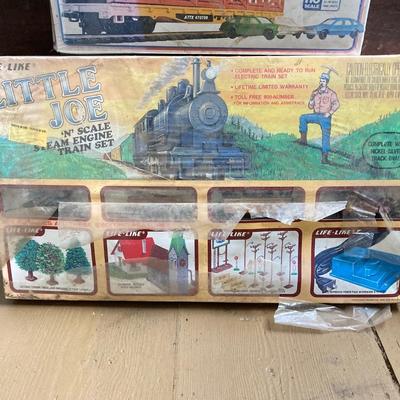LOT 304: Large Toy Train Collection - Bachman, Spectrum (Amtrak), Walthers, Little Joe and More