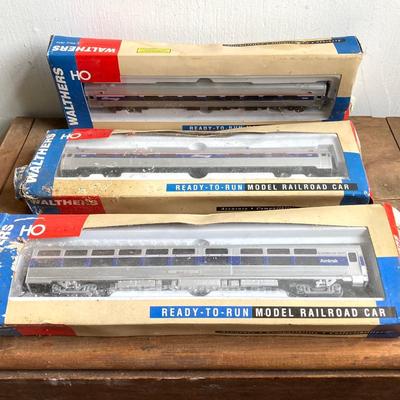 LOT 304: Large Toy Train Collection - Bachman, Spectrum (Amtrak), Walthers, Little Joe and More