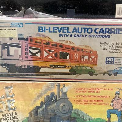 LOT 304: Large Toy Train Collection - Bachman, Spectrum (Amtrak), Walthers, Little Joe and More