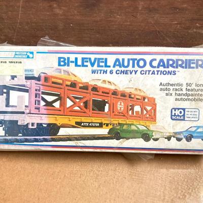 LOT 304: Large Toy Train Collection - Bachman, Spectrum (Amtrak), Walthers, Little Joe and More
