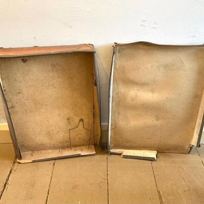 LOT 308: Antique / Vintage Columbia Zither (Auto Harp) Instrument and Instructions