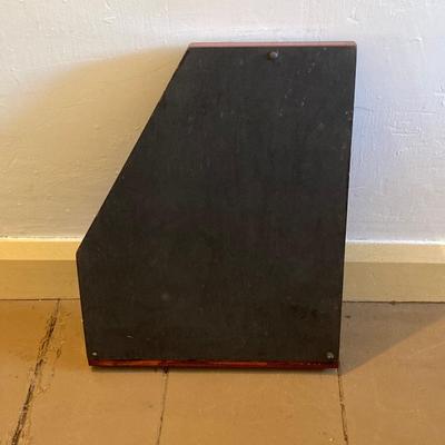 LOT 309: Vintage / Antique Radio Concert of America Mandolin Harp