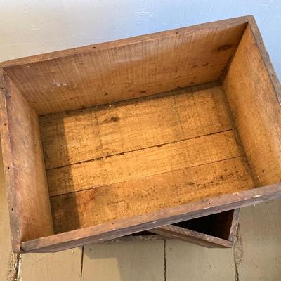 LOT 316: Three Vintage High Explosives / Dupont Wooden Boxes