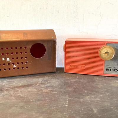 LOT 320: Vintage Radios - Futura Radio Phono Player and Silvertone All Transistor 500